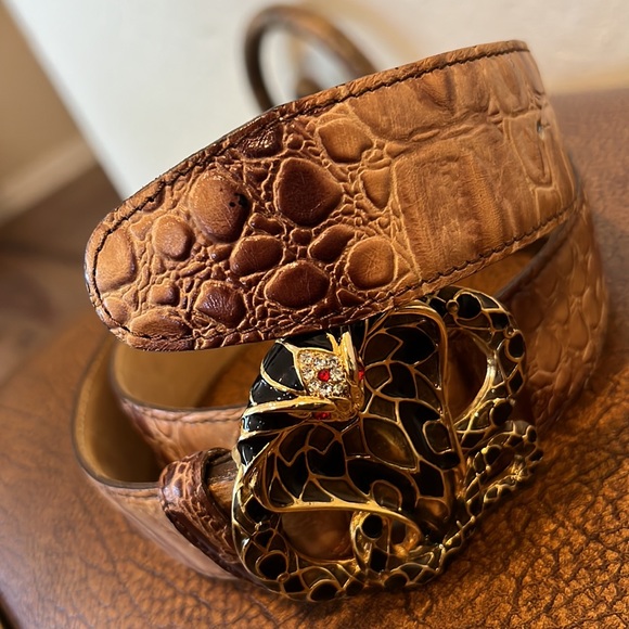 Roberto Cavalli Rare Gold/black Metal, with faux rubies & diamonds Cobra Belt! - Picture 8 of 11